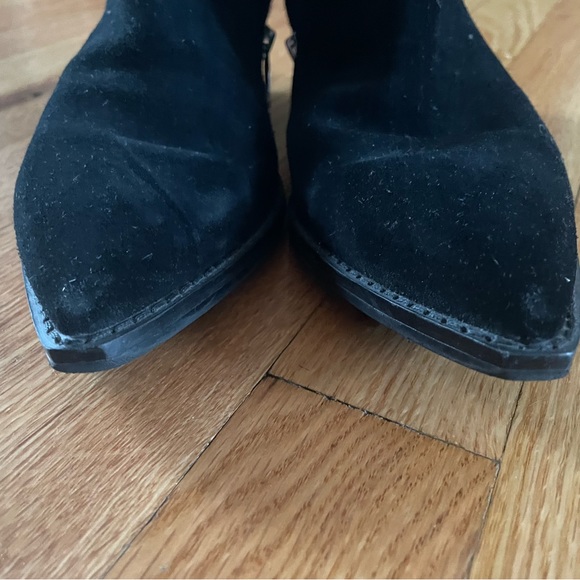 Marc Fisher ankle bootie - Picture 5 of 5